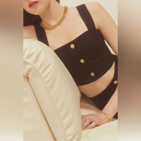 NWT Reformation Jeans Chrissy Black Denim Button Down Crop Top size 10 - Picture 4 of 12